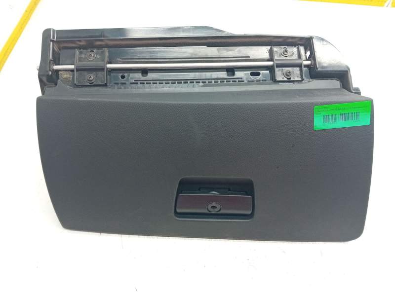 Recambio de guantera para bmw serie 3 berlina (e90) 3.0 turbodiesel cat referencia OEM IAM 51167075479  