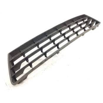 Recambio de rejilla paragolpes delantero para volkswagen golf plus (5m1) 2.0 tdi referencia OEM IAM 5M0853677  