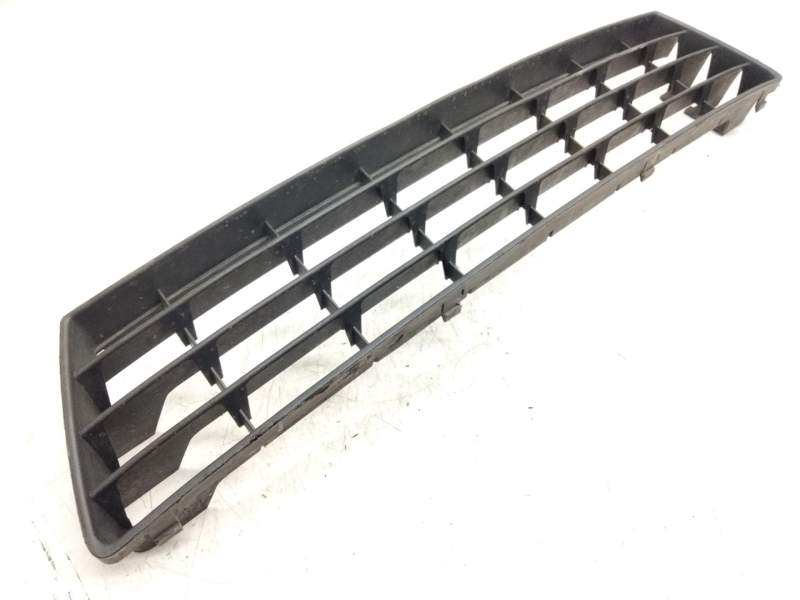 Recambio de rejilla paragolpes delantero para volkswagen golf plus (5m1) 2.0 tdi referencia OEM IAM 5M0853677  