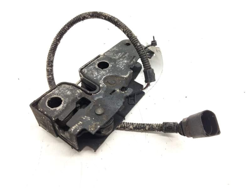 Recambio de cerradura capot para volkswagen golf plus (5m1) 2.0 tdi referencia OEM IAM 5M1823503  