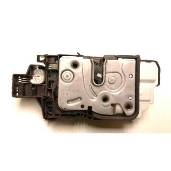Recambio de cerradura puerta delantera derecha para volvo v40 2.0 diesel cat referencia OEM IAM 932635103RH  