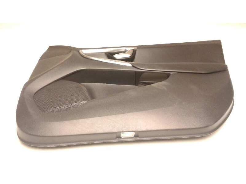 Recambio de guarnecido puerta delantera derecha para volvo v40 2.0 diesel cat referencia OEM IAM P31351100230840 1319933 