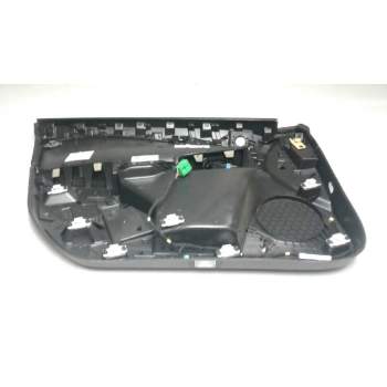 Recambio de guarnecido puerta delantera derecha para volvo v40 2.0 diesel cat referencia OEM IAM P31351100230840 1319933 