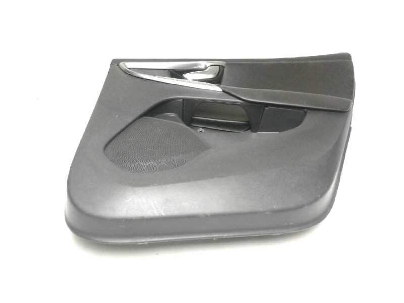 Recambio de guarnecido puerta trasera derecha para volvo v40 2.0 diesel cat referencia OEM IAM P3140751192830  