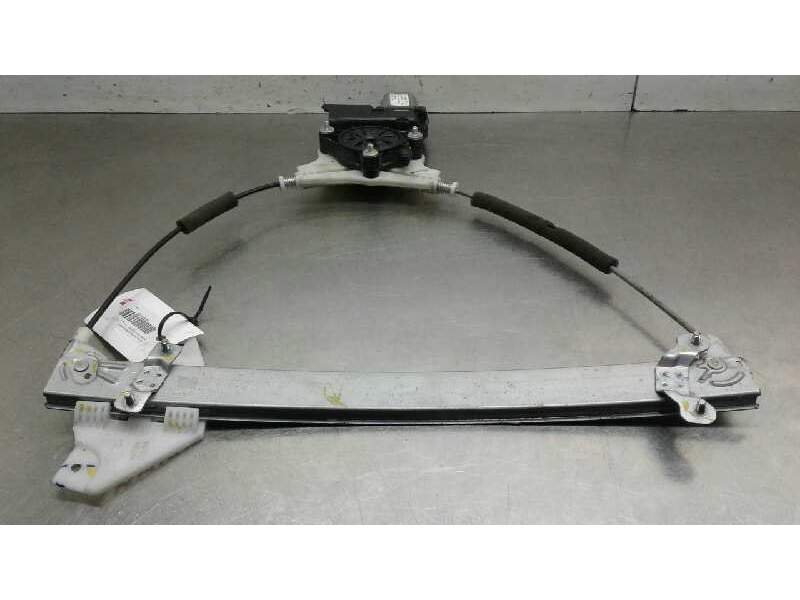 Recambio de elevalunas delantero izquierdo para hyundai i20 1.4 crdi cat referencia OEM IAM 824501-C8310  