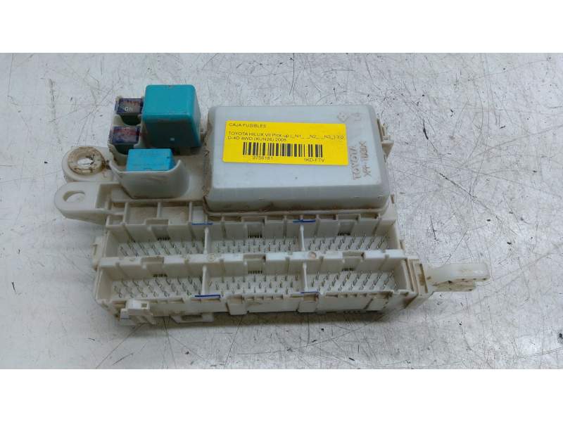 Recambio de caja fusibles para toyota hilux vii pick-up (_n1_, _n2_, _n3_) 3.0 d-4d 4wd (kun26) referencia OEM IAM 827300K530  