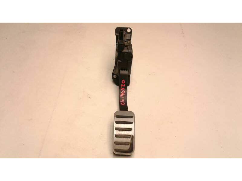 Recambio de pedal acelerador para volvo v40 2.0 diesel cat referencia OEM IAM 31341776  