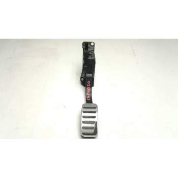 Recambio de pedal acelerador para volvo v40 2.0 diesel cat referencia OEM IAM 31341776  