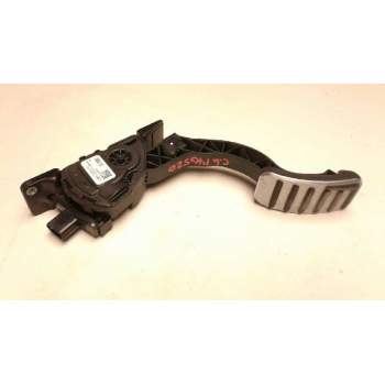 Recambio de pedal acelerador para volvo v40 2.0 diesel cat referencia OEM IAM 31341776  