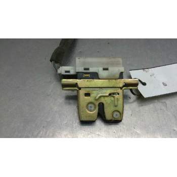CERRADURA MALETERO / PORTON 