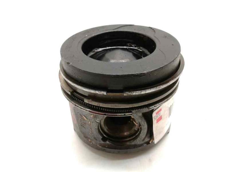 Recambio de piston para nissan qashqai (j10) 1.5 dci turbodiesel cat referencia OEM IAM K9K 430  