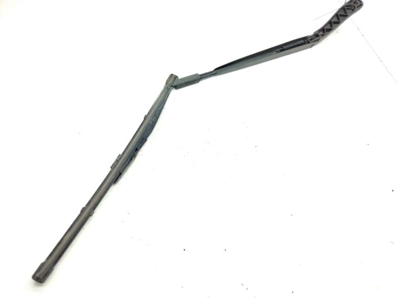 Recambio de brazo limpia delantero derecho para ford transit courier referencia OEM IAM   