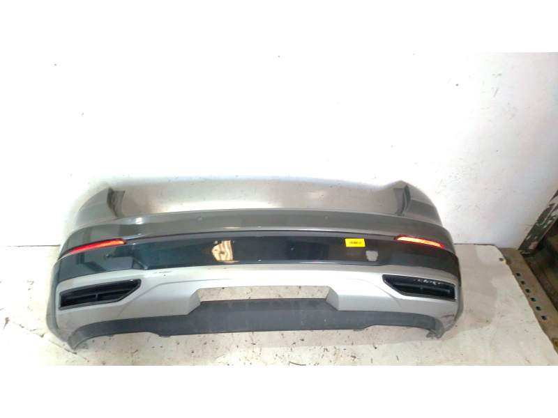 Recambio de paragolpes trasero para audi q3 (f3b) 35 tdi referencia OEM IAM 83A80752A  