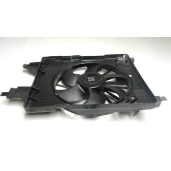 Recambio de electroventilador para renault scenic ii confort dynamique referencia OEM IAM 8200151465  