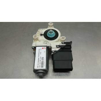 MOTOR ELEVALUNAS TRASERO DERECHO 1J0959812A 