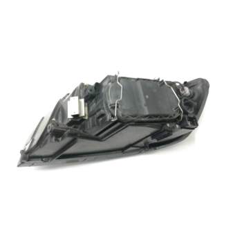 Recambio de faro derecho para volvo v50 familiar 2.0 d momentum referencia OEM IAM 31335222  