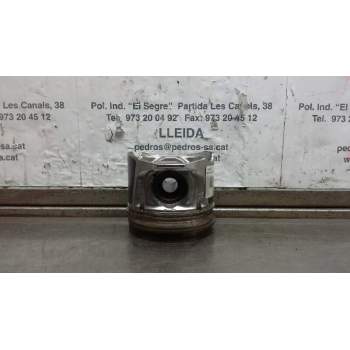 PISTON V9X 661 