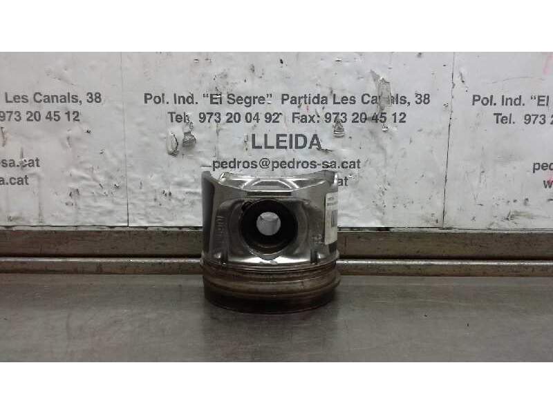 Recambio de piston para nissan pathfinder (r51) 3.0 dci le referencia OEM IAM V9X 661  