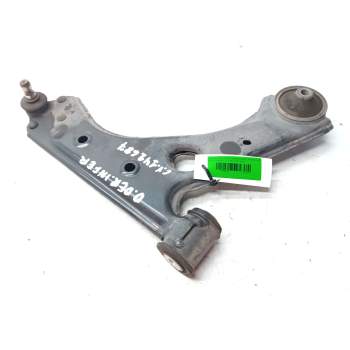 BRAZO SUSPENSION INFERIOR DELANTERO DERECHO 3K29A0102 
