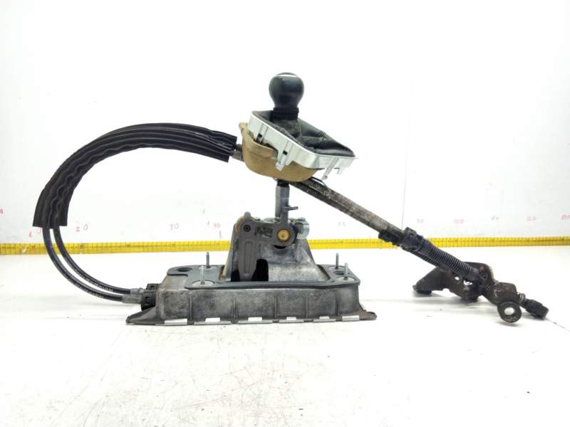Recambio de palanca cambio para volkswagen golf plus (5m1) 2.0 tdi referencia OEM IAM 1K0711091A  