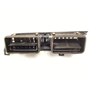 Recambio de aireador central para audi q3 (f3b) 35 tdi referencia OEM IAM 83B820903  