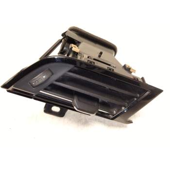 Recambio de aireador izquierdo para audi q3 (f3b) 35 tdi referencia OEM IAM 83B820901  