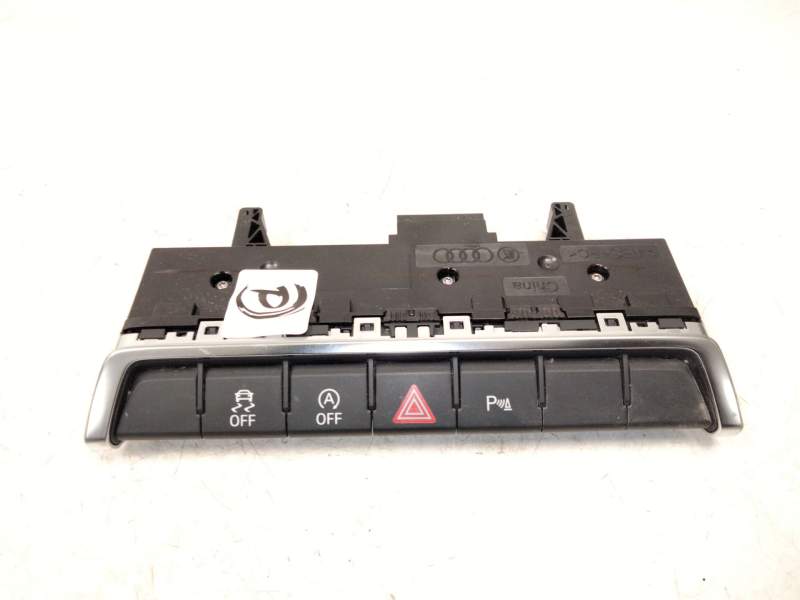 Recambio de warning para audi q3 (f3b) 35 tdi referencia OEM IAM 83A925301AA  