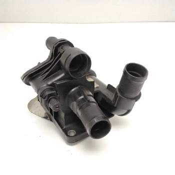 Recambio de caja termostato para citroën berlingo hdi 75 600 first kasten referencia OEM IAM 9670253780  