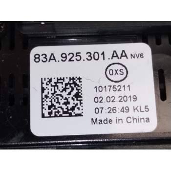 Recambio de warning para audi q3 (f3b) 35 tdi referencia OEM IAM 83A925301AA  