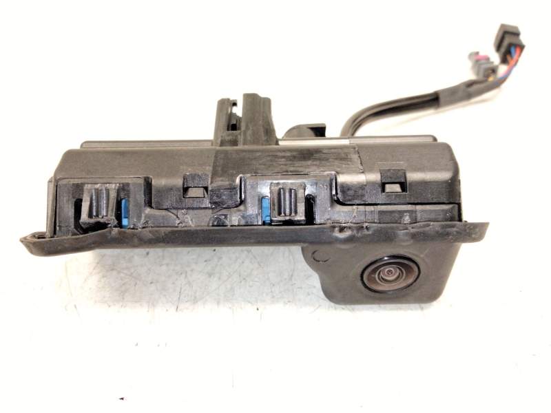 Recambio de maneta exterior porton para audi q3 (f3b) 35 tdi referencia OEM IAM 81A827566A  