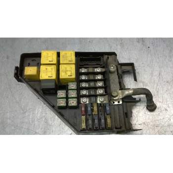 Recambio de caja fusibles para land rover freelander (ln) s familiar referencia OEM IAM YQE000272  