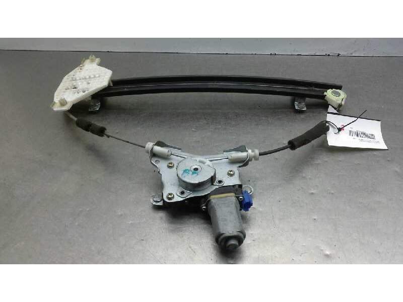 Recambio de elevalunas trasero derecho para chevrolet captiva 2.0 diesel cat referencia OEM IAM   