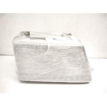 Recambio de faro derecho para mercedes-benz vario (tw2) bm 668 / 670 referencia OEM IAM 6708200661 1AH007774-02 
