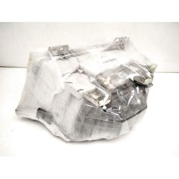 Recambio de faro derecho para mercedes-benz vario (tw2) bm 668 / 670 referencia OEM IAM 6708200661 1AH007774-02 