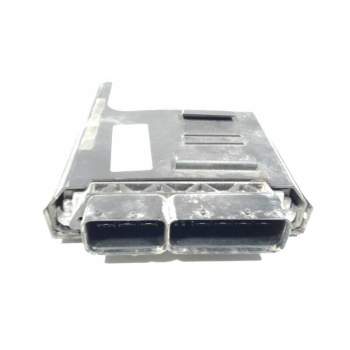 Recambio de centralita motor uce para opel insignia berlina sport 4x4 referencia OEM IAM 0281015774 5557353900RD 55573560