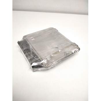 Recambio de centralita motor uce para opel insignia berlina sport 4x4 referencia OEM IAM 0281015774 5557353900RD 55573560