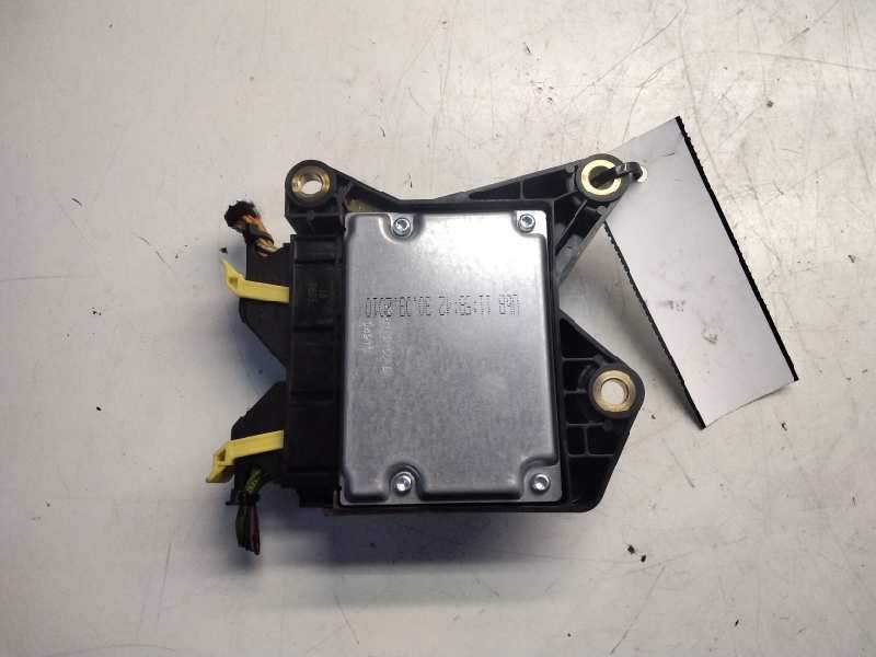Recambio de centralita airbag para peugeot 308 confort referencia OEM IAM 61079230 608762100B 