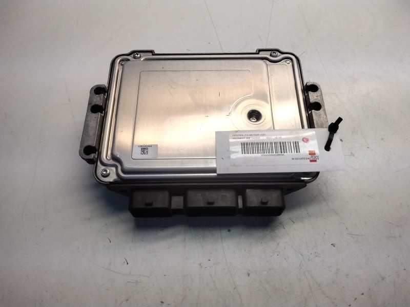 Recambio de centralita motor uce para peugeot 308 confort referencia OEM IAM 0281013872 9664843780 EDC16C34