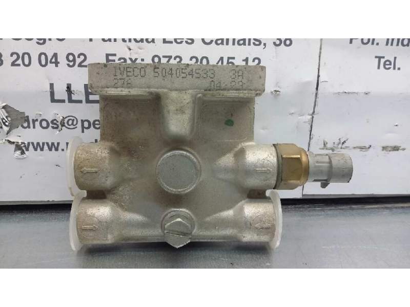 Recambio de soporte filtro gasoil para iveco daily caja abierta referencia OEM IAM 504054533 3A IVECO 504054533 3A 