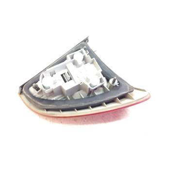 Recambio de piloto trasero derecho para bmw serie 3 touring (e46) 320d referencia OEM IAM 8368758  