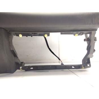 Recambio de salpicadero para peugeot 308 confort referencia OEM IAM 8231GZ 9681466680 96559945ZD