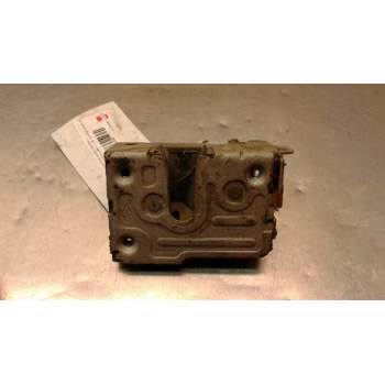 CERRADURA PUERTA DELANTERA IZQUIERDA 