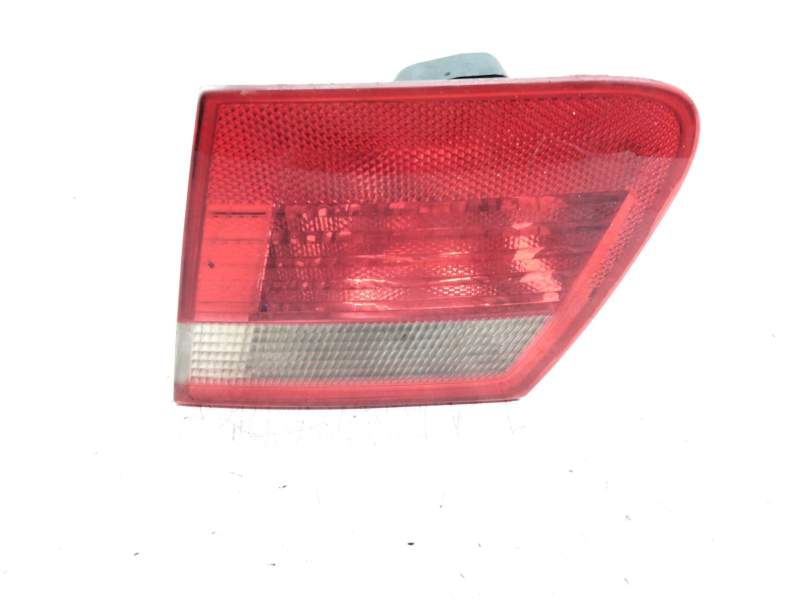 Recambio de piloto trasero derecho porton para bmw serie 3 touring (e46) 320d referencia OEM IAM 8374810  