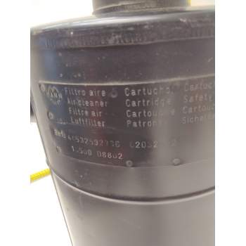 Recambio de caja filtro de aire para nissan cabstar 110.45 referencia OEM IAM 44532592336 16500D8802 MANNC203252