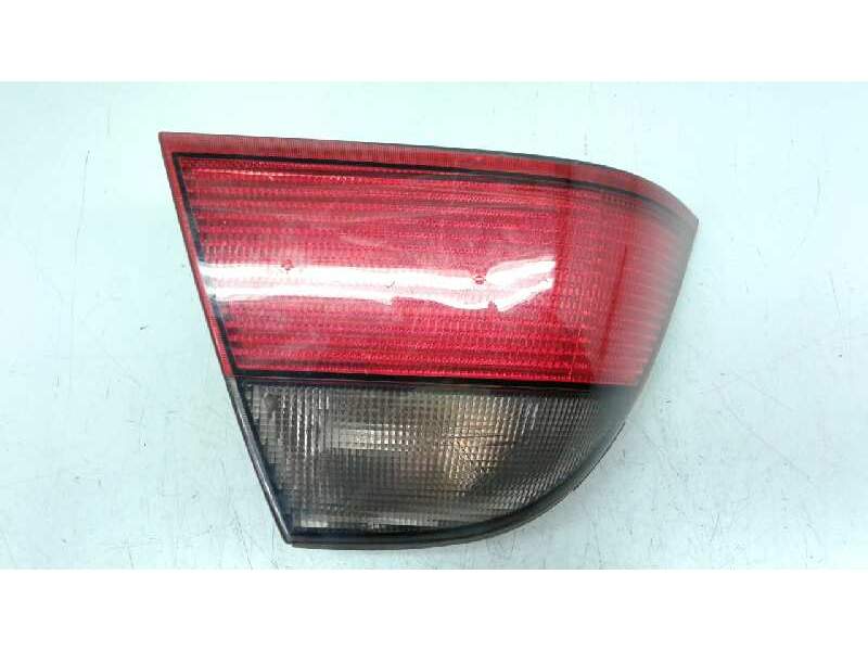 Recambio de piloto trasero izquierdo para saab 9-5 sedán 2.3 t se ecopower referencia OEM IAM 2314  