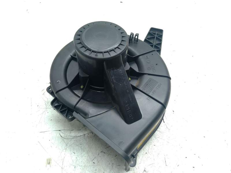 Recambio de motor calefaccion para volkswagen polo iv (9n_, 9a_) 1.4 16v referencia OEM IAM 6Q1819015G  