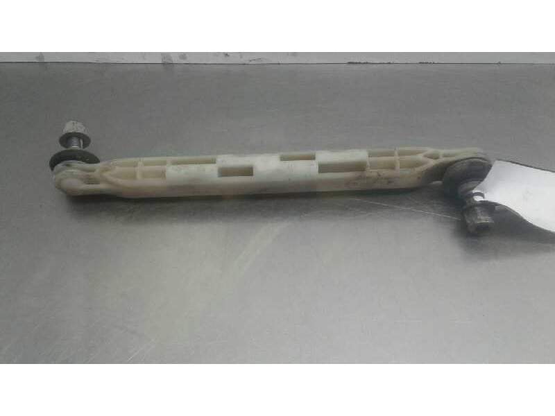 Recambio de bieleta estabilizadora delantera derecha para opel astra h berlina cosmo referencia OEM IAM 13327928  