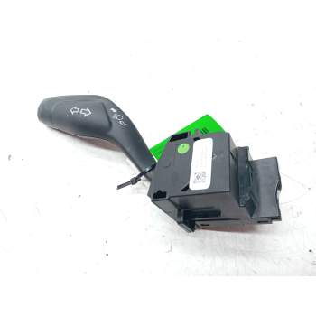 MANDO LUCES AV6T13335AD 