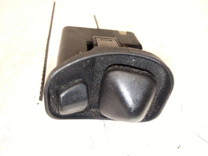 Recambio de mando retrovisor para bmw 5 (e34) 525 tds referencia OEM IAM 1369331  