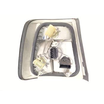 Recambio de piloto trasero derecho para bmw 5 (e34) 525 tds referencia OEM IAM 63211384010  